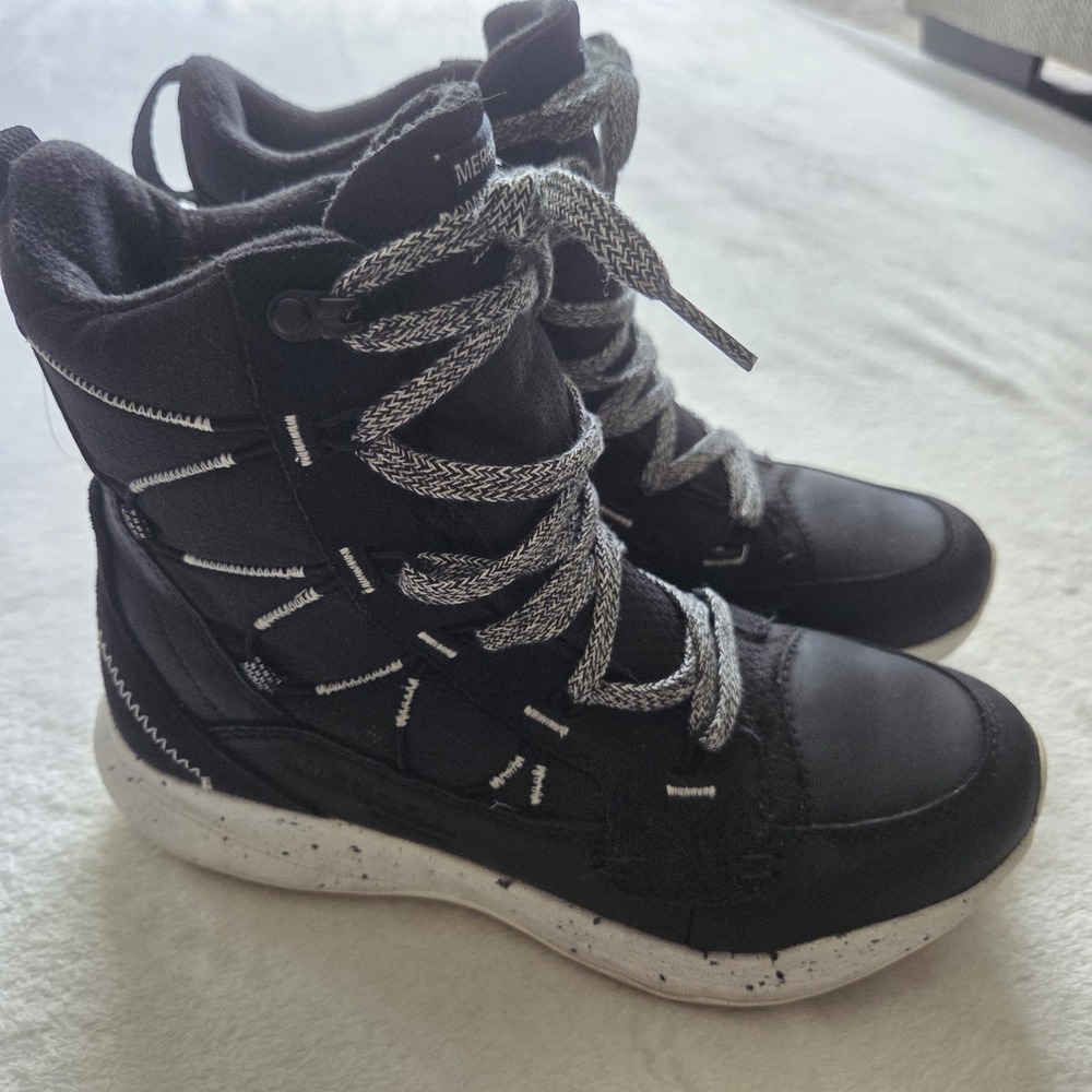 Merrell Bravada 2 Thermo Mid Womens Waterproof Hiking Boots Black Sz 7.5 NWOB